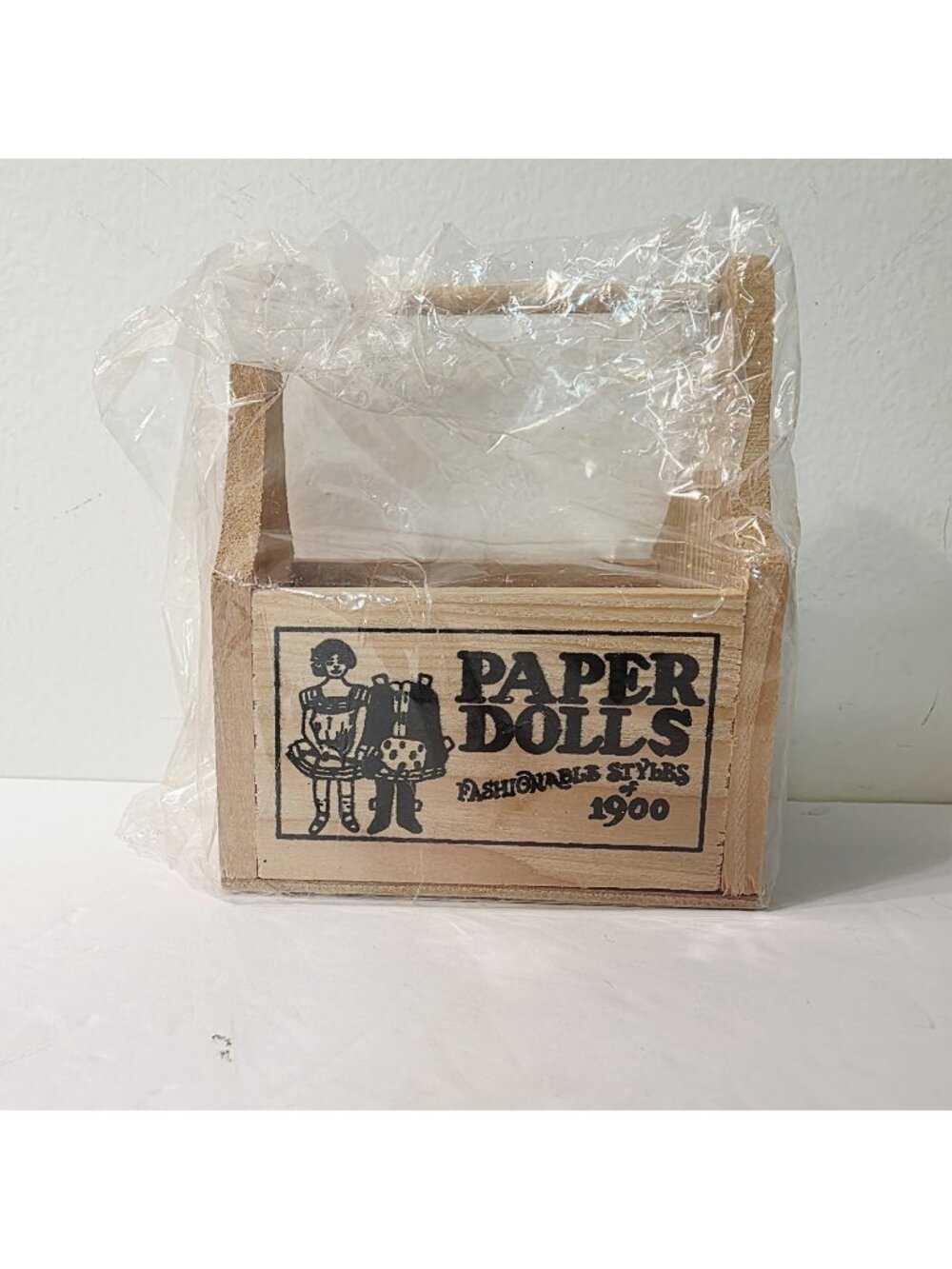 Vtg Wooden Carrier Handle Box Paper Dolls Print Dollhouse Cottage Arts Crafts